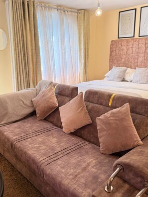 1 dormitorio, wifi, ropa de cama