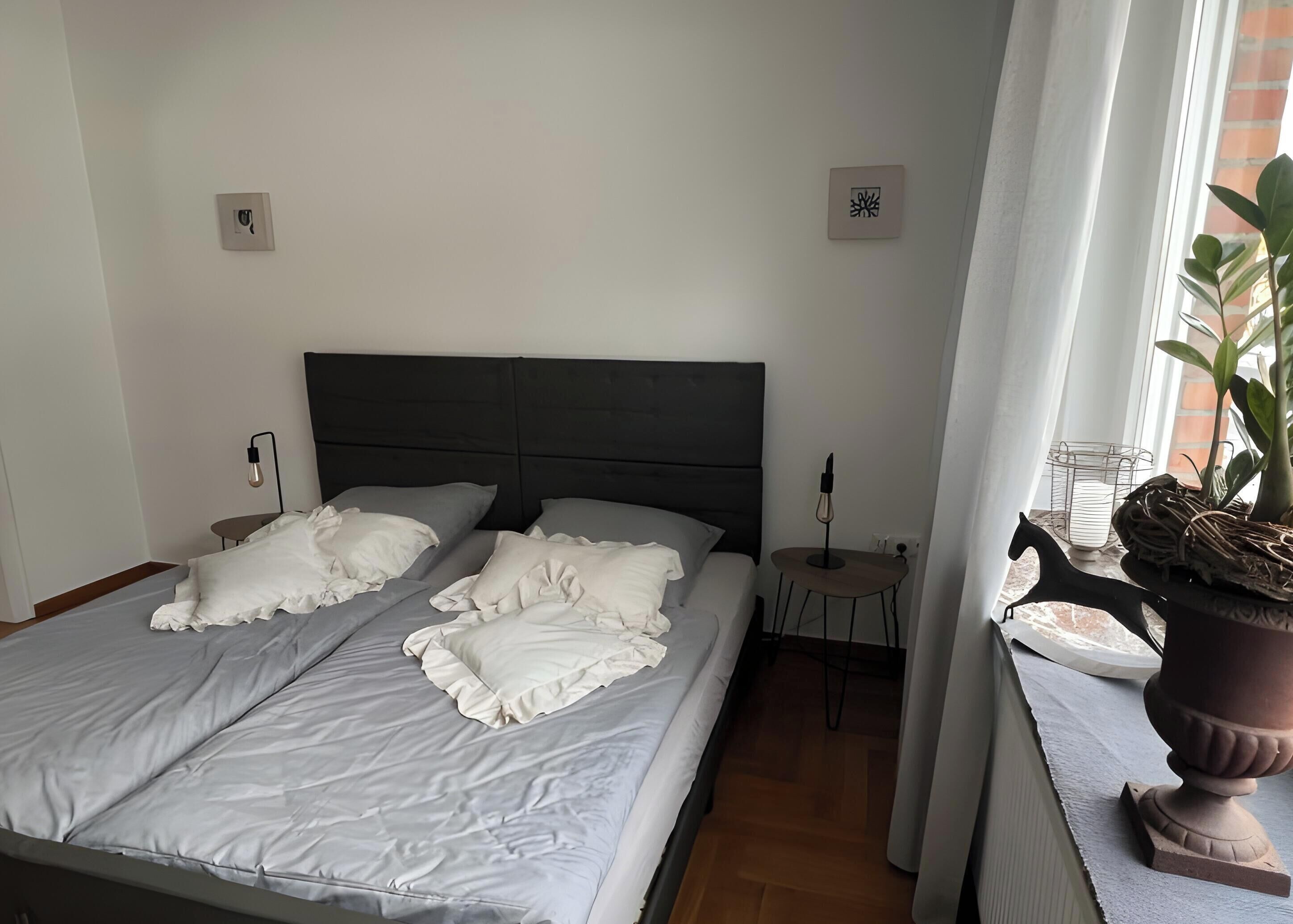 Strykjärn/strykbräda, wi-fi, sängkläder och rullstolsanpassning