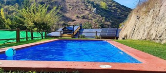 Landhuis 'Ribera Del Cantero' met Uitzicht op de Bergen, Privézwembad en Wi-Fi