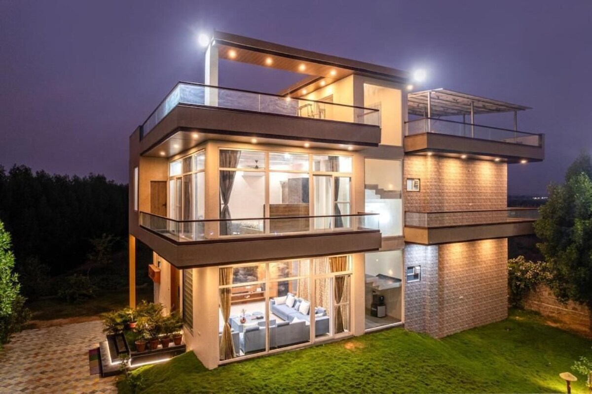 Luxury Villa, Balkon, Bahçe Manzaralı | Dış mekân