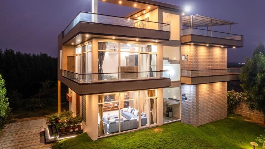 ELIVAAS Echoes by the Aravali 5BHK villa