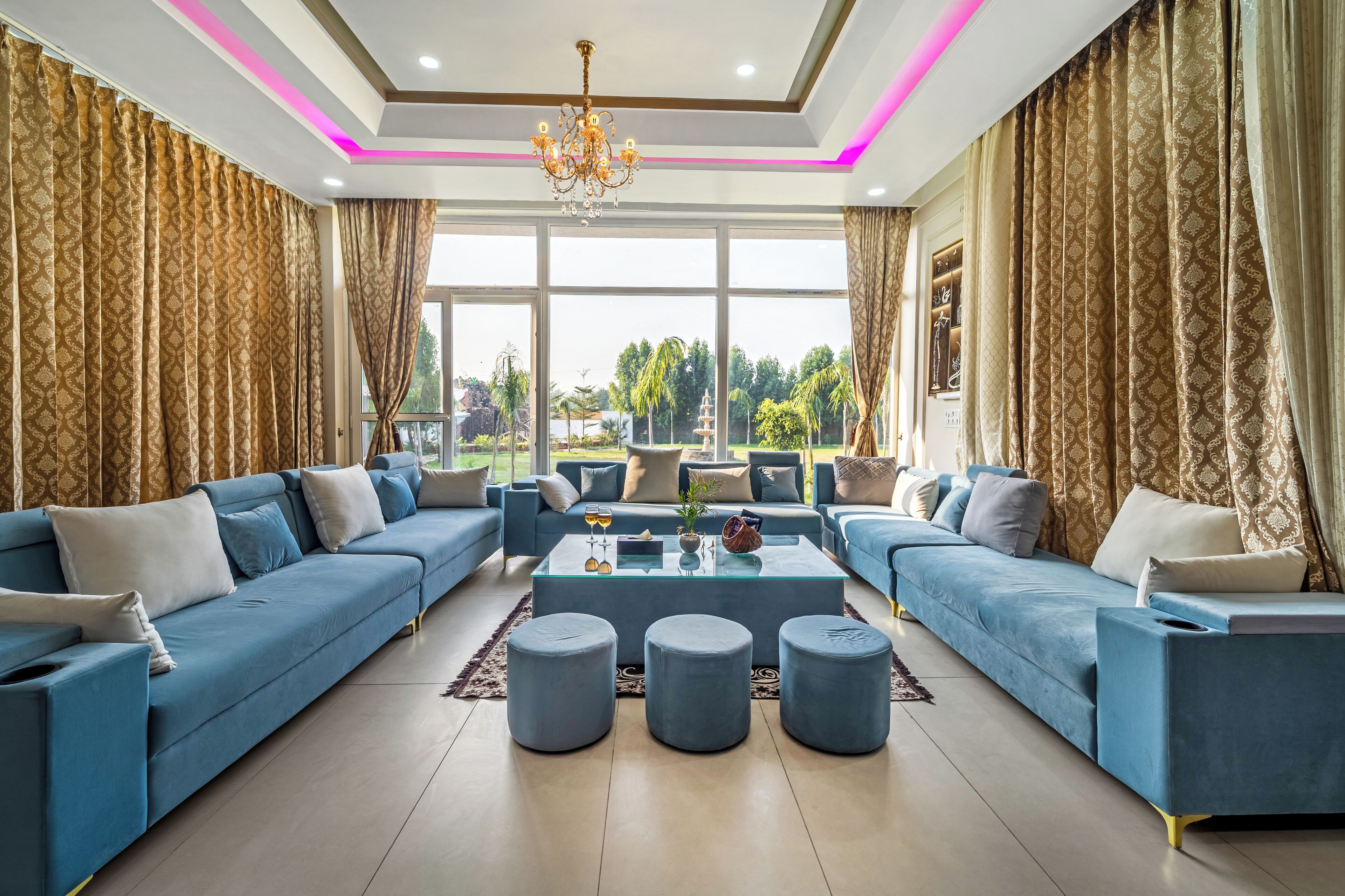 Luxury Villa, Balcony, Garden View