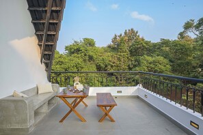 Luokittelematon kuva, 5 kautta 20, painike