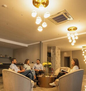 Yhden hengen standard-huone, kaupunkinäköala