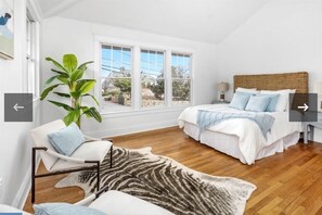 3 chambres, fer et planche à repasser, Wi-Fi, draps fournis