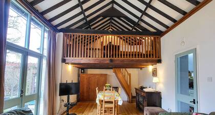Ollands Farm Barn (2) - sleeps 2 guests in 1 bedroom