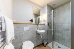 Bathroom - HOTEL DU PAARC THE ORIGINALS (Gravelines)