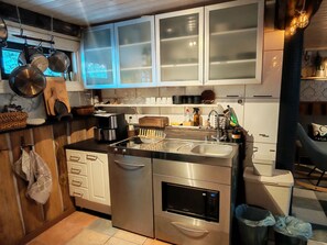 Private kitchen - Romantic historic watermill for lovers (Siilinjärvi)