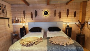 1 室のベッドルーム、WiFi、ベッドシーツ