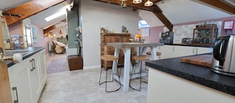 Ocean View - sleeps 2 guests  in 1 bedroom