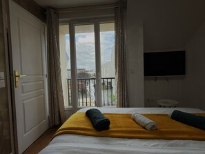 2 chambres, fer et planche à repasser, Wi-Fi, literie fournie