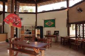 Dining - Cabanas Mountain (São Sebastião)