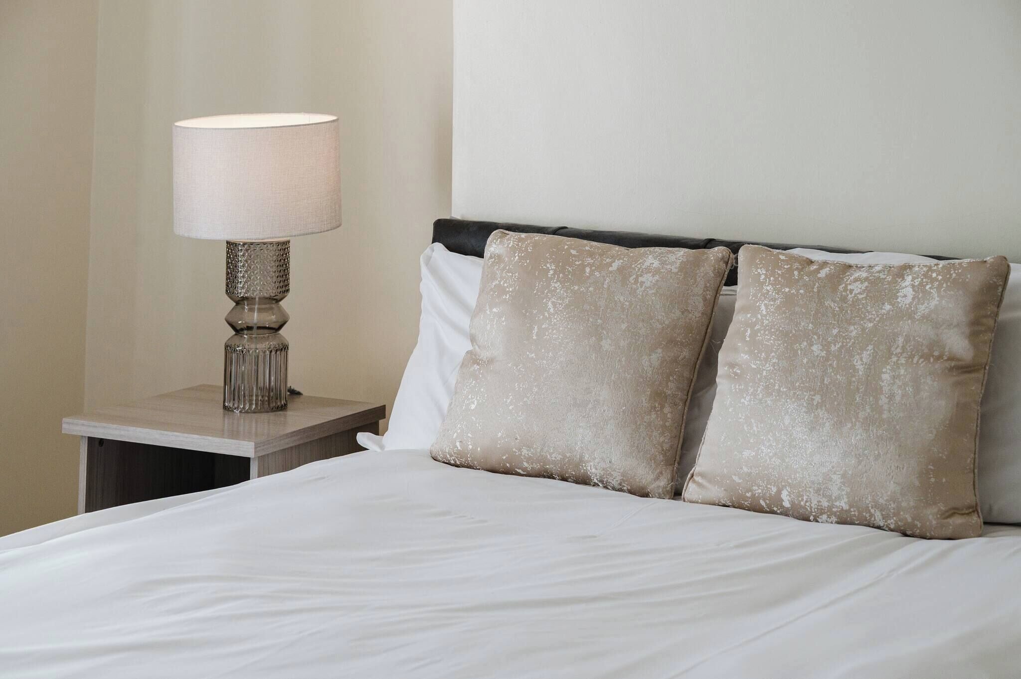 House, 6 Bedrooms, Garden View