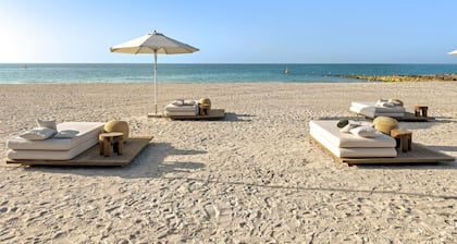 FIRST CLASS | 1BR | Beachfront Bliss Escape