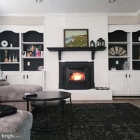 6 habitaciones, escritorio y acceso a internet