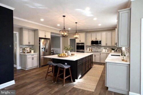 Spacious 6bed Woodland Retreat With Movie Room Deck