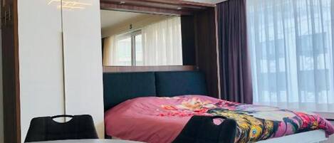 スタジオ | インターネットアクセス