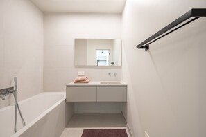 Apartment - Levant Appartement 2 Slaapkamers 2 Badkamers Balkon Knokke-heist (Knokke-Heist)