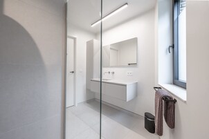 2 habitaciones y acceso a internet 