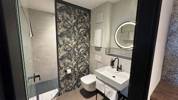 Deluxe-Studio, Stadtblick | Hochwertige Bettwaren, Zimmersafe, individuell dekoriert