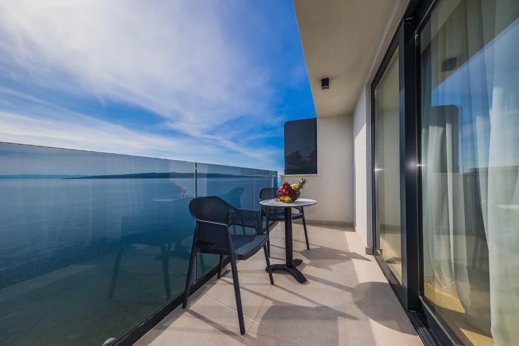 Basic Double Room, Balcony, Sea View | Outdoor dining