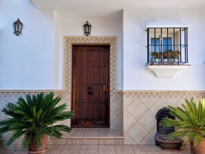 Unclassified image, 3 of 26, button - La Casa Del Platero (Ronda)