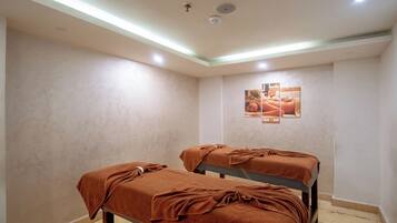 Turkish bath/hammam, body treatments, hydrotherapy, aromatherapy