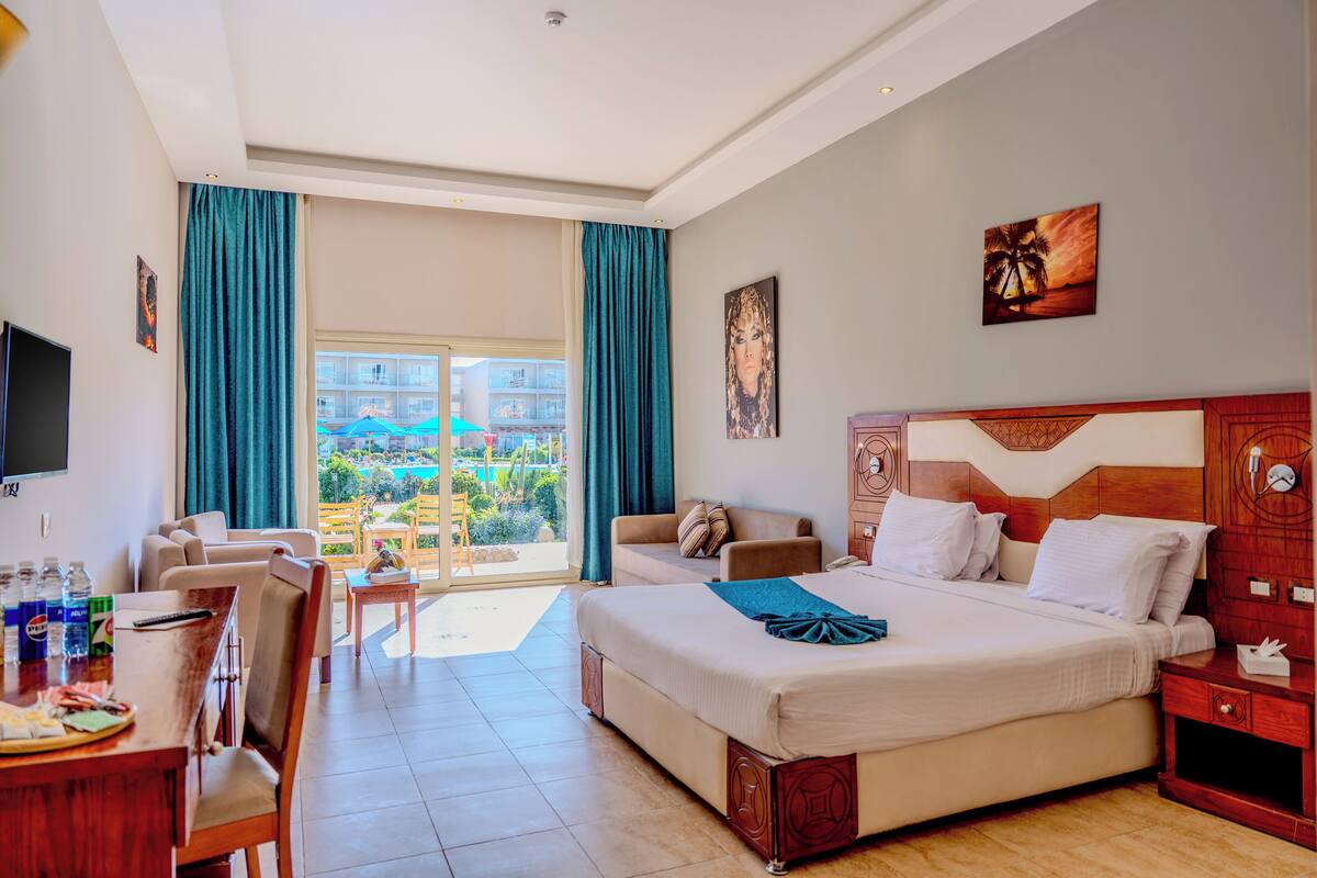 Phòng đôi hoặc 2 giường đơn Tiêu chuẩn, 1 phòng ngủ, quang cảnh vườn | Két bảo mật tại phòng, bàn, truy cập Internet không dây miễn phí