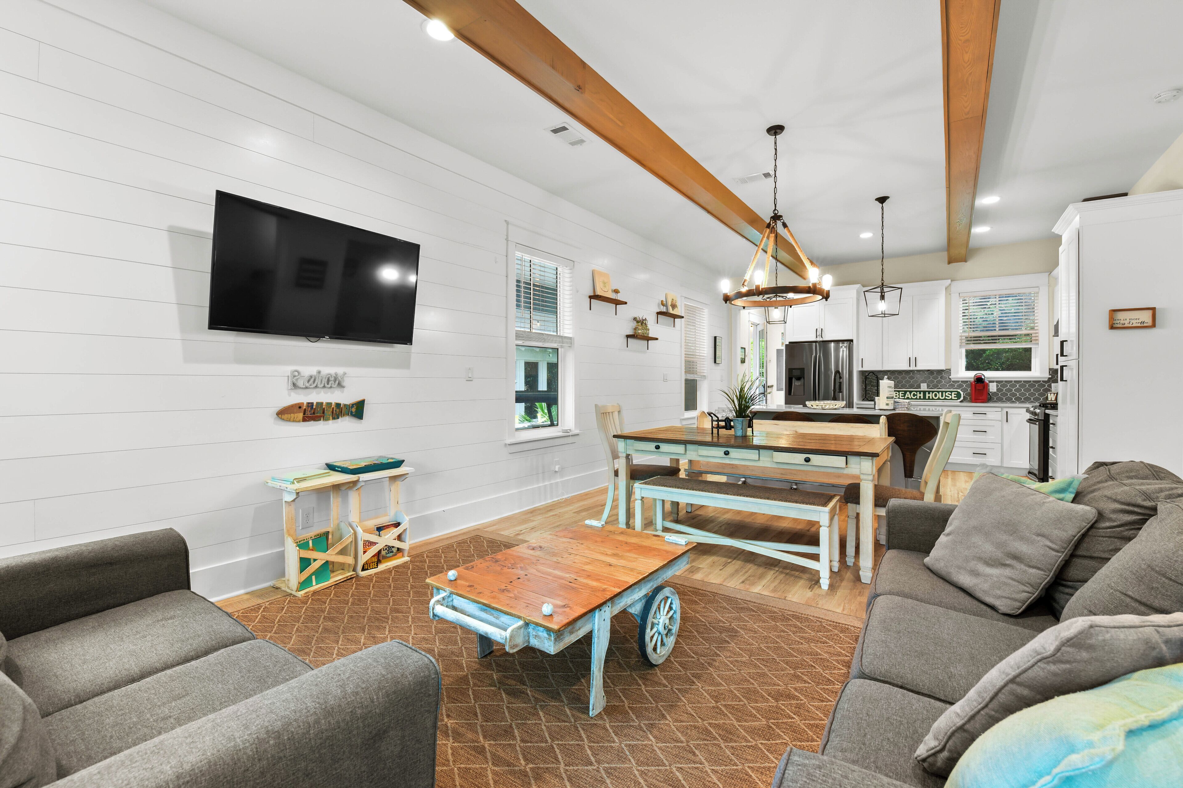 House, Balcony, Garden View | Living area