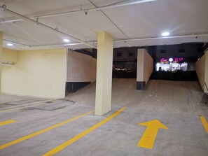 Parking - Sahab Al Wisam Apartments (Taif)