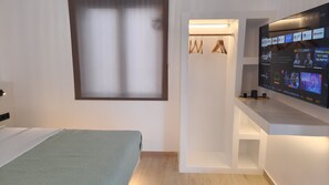 1 bedroom, iron/ironing board, Internet, bed sheets - Alya Paros – Calm Cycladic Aesthetic (Paroikia)