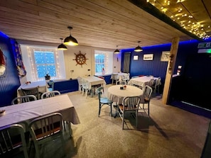 Family Suite, Courtyard View - Garden Arms Hotel (Gardenstown)