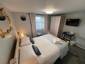 Family Suite, Courtyard View