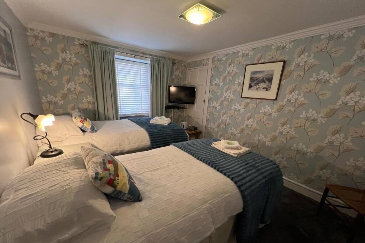 Family Suite, Courtyard View | Free WiFi