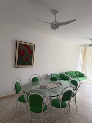 Apartment | Dining room - Chateau Marville (Guarujá)