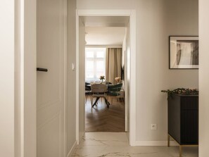 Standard Apartment, 2 Bedrooms | Interior - Astor Residence by Fragola Apartments (Kraków)