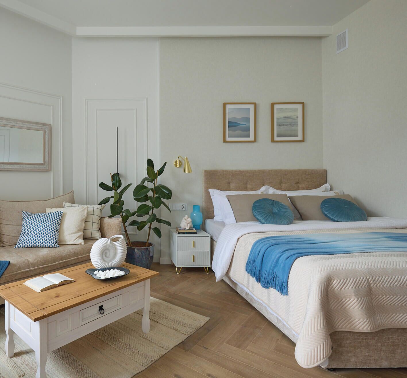 Studio Suite, 1 Double Bed with Sofa bed, Courtyard View | Iron/ironing board, free WiFi