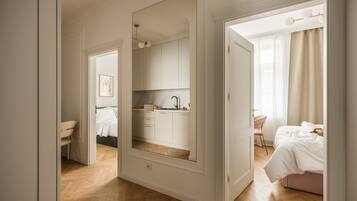 Comfort Apartment, 2 Bedrooms | Iron/ironing board, free WiFi