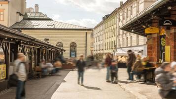 Esterni