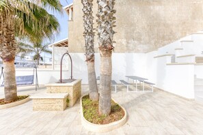 Terrace/patio - Apartment '1' with Air Conditioning (Torre San Giovanni)