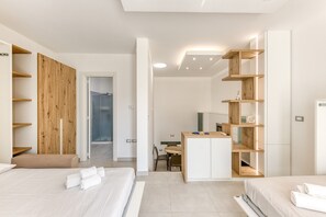 1 bedroom, bed sheets - Apartment '1' with Air Conditioning (Torre San Giovanni)