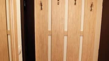 Comfort Quadruple Room, City View | Interior