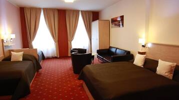 Comfort Quadruple Room, City View | In-room safe, blackout drapes, free WiFi