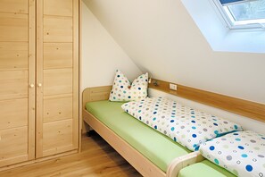 Fer et planche à repasser, Wi-Fi, draps fournis