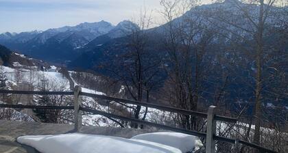One-Bedroom Apartment in Leventina (Alaska Apartment)