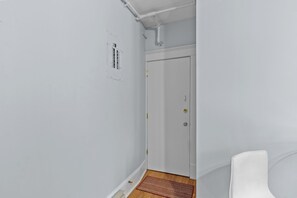 Nicht klassifiziertes Bild, 3 von 10, Schaltfläche