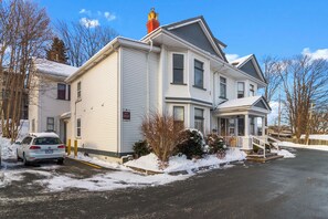 Nicht klassifiziertes Bild, 4 von 10, Schaltfläche