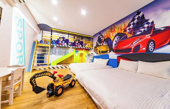 Familien-Vierbettzimmer