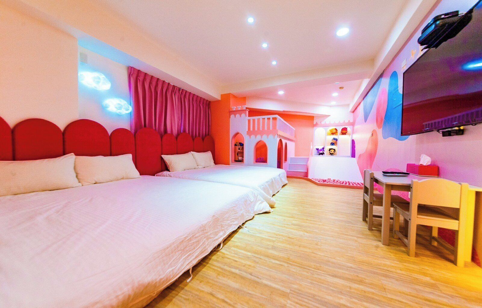 Family Quadruple Room | Free WiFi