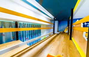 City Quadruple Room | Meja, Wi-fi percuma 